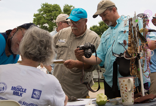 CPR images being inspected