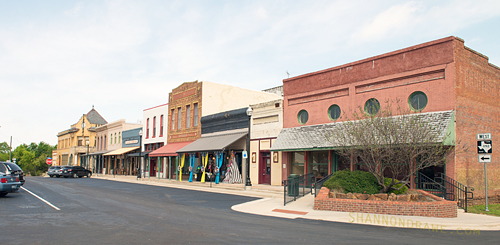 Downtown Pilot Point Texas Destination